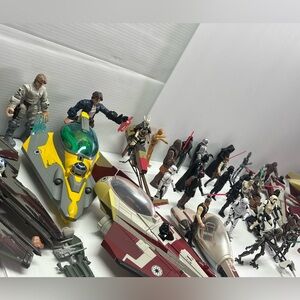 Star Wars Figures & Vehicles Lot – 30+ Fleep Ships, Hasbro Collection